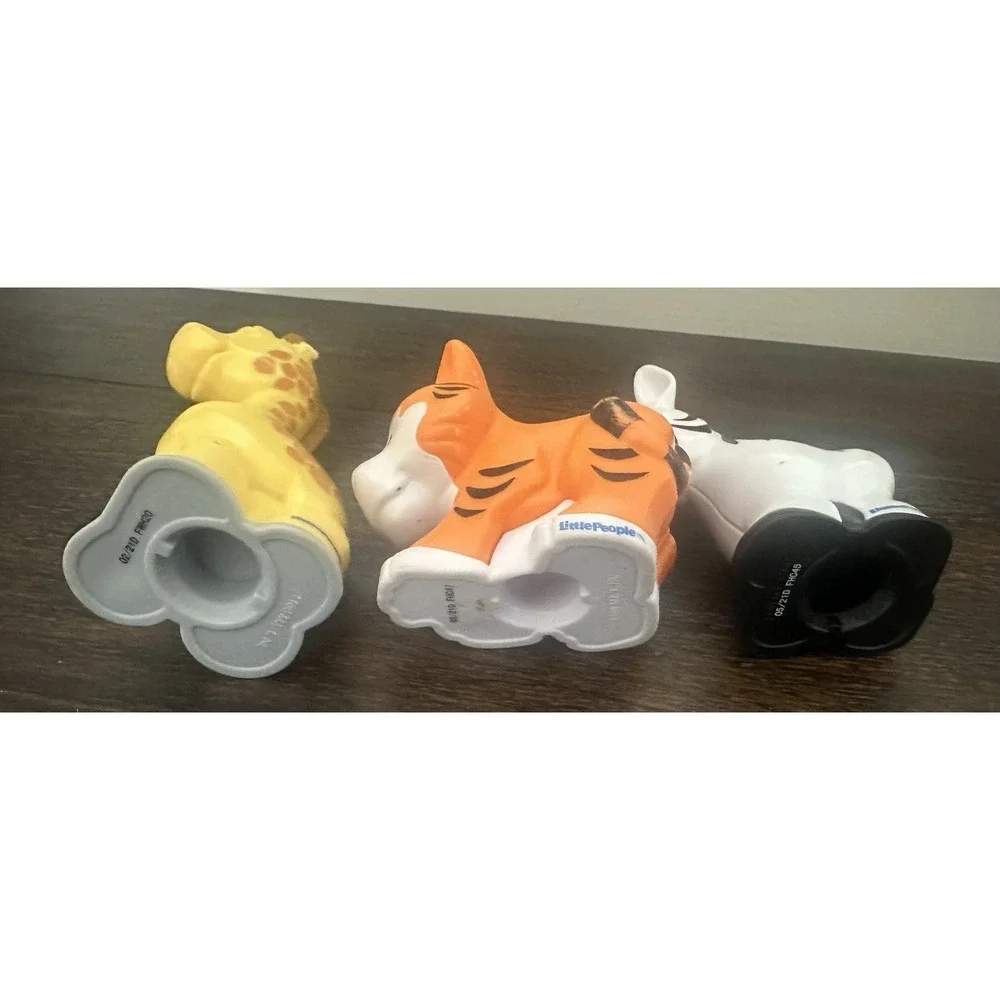 Fisher Price Little People Safari Friends Replacement Animals Lot 7 Figures Toys